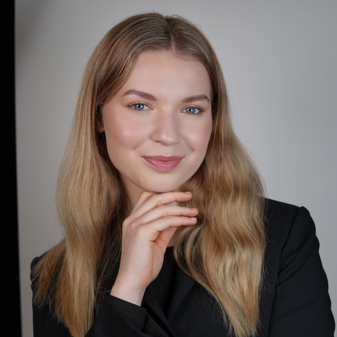 Aleksandra R profilowe